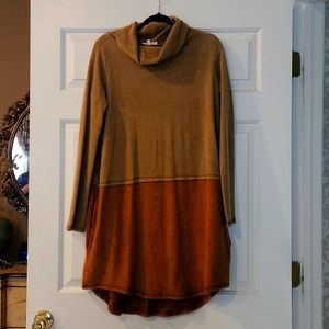 Easel brush cotton dress